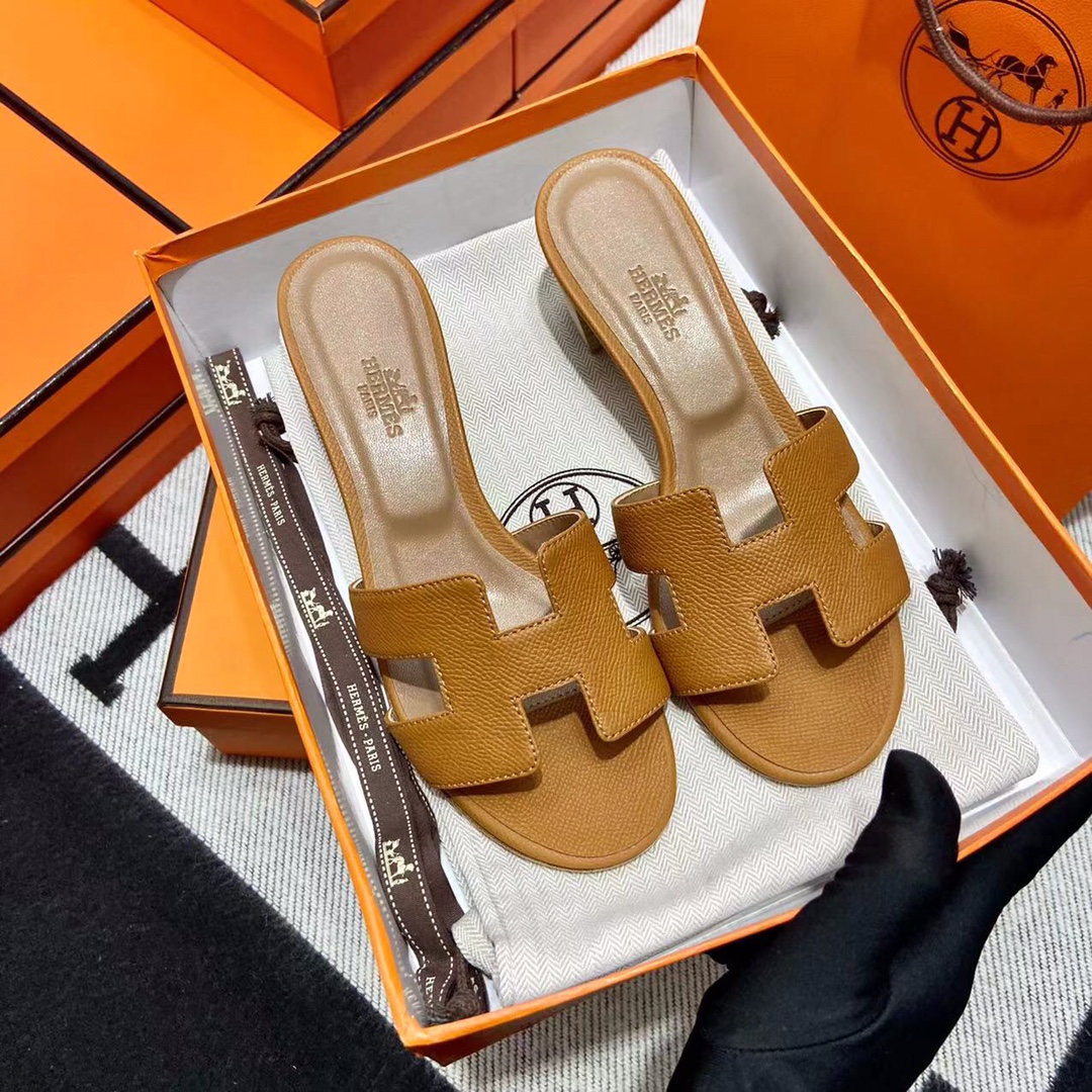 에르메스 올수공 오아시스 슬리퍼 샌들 앱송 53